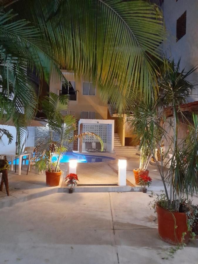 Brisamar Guesthouse Puerto Escondido  Eksteriør billede