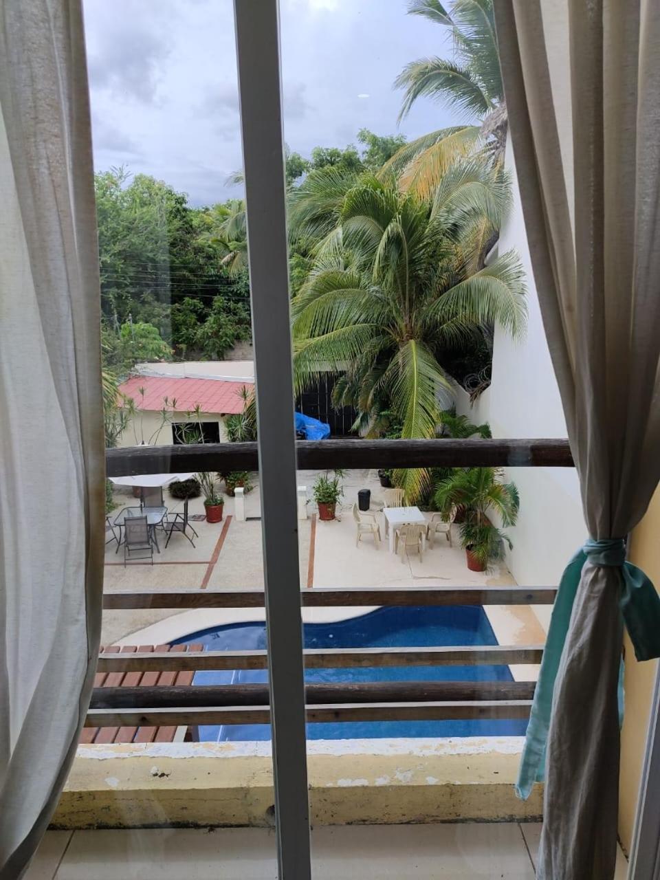 Brisamar Guesthouse Puerto Escondido  Eksteriør billede